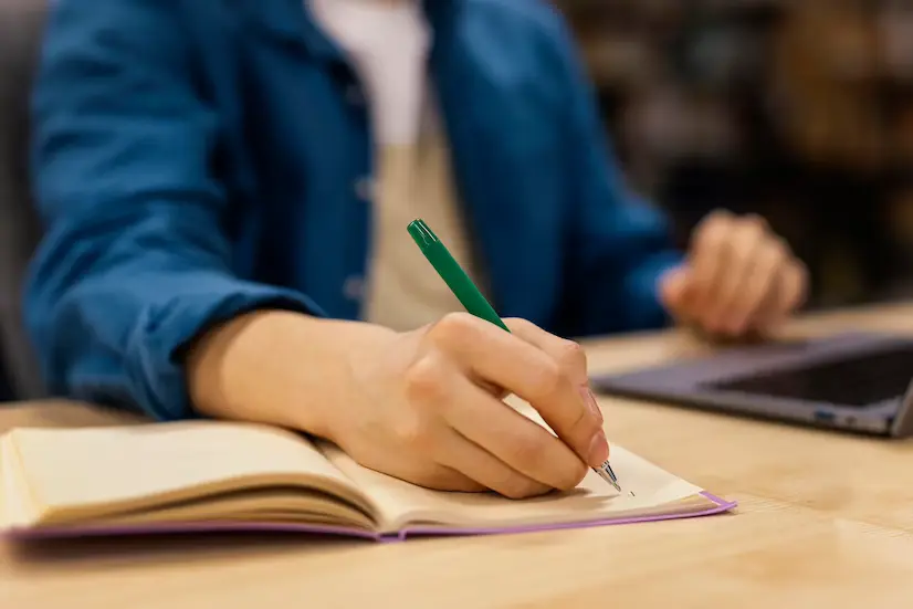 what is academic writing